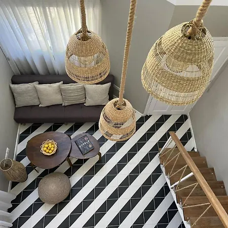 Διαμέρισμα Stunning Duplex 150 Metres From The Sea