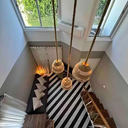 Stunning Duplex 150 Metres From The Sea Апартаменты